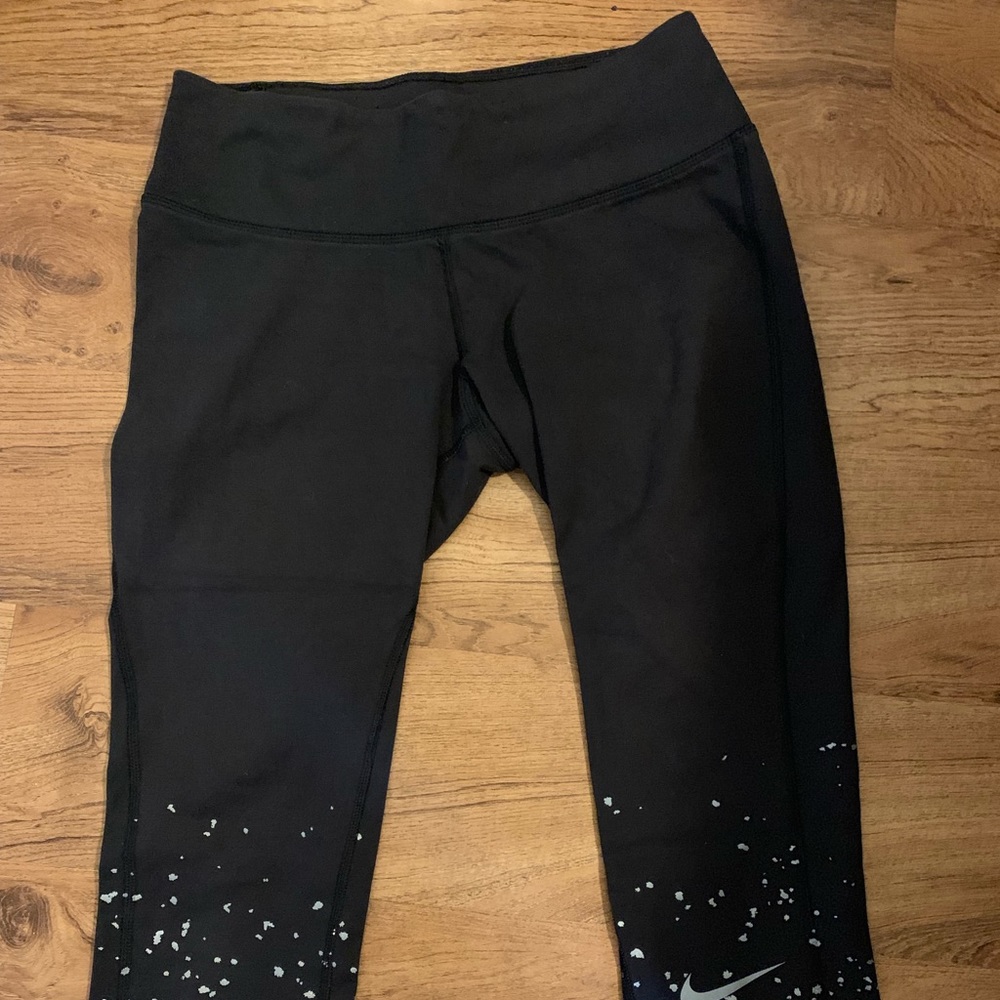 Nike crop leggings